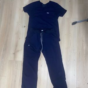 Navy figs Catarina scrub top and Livingston basic scrub pants
